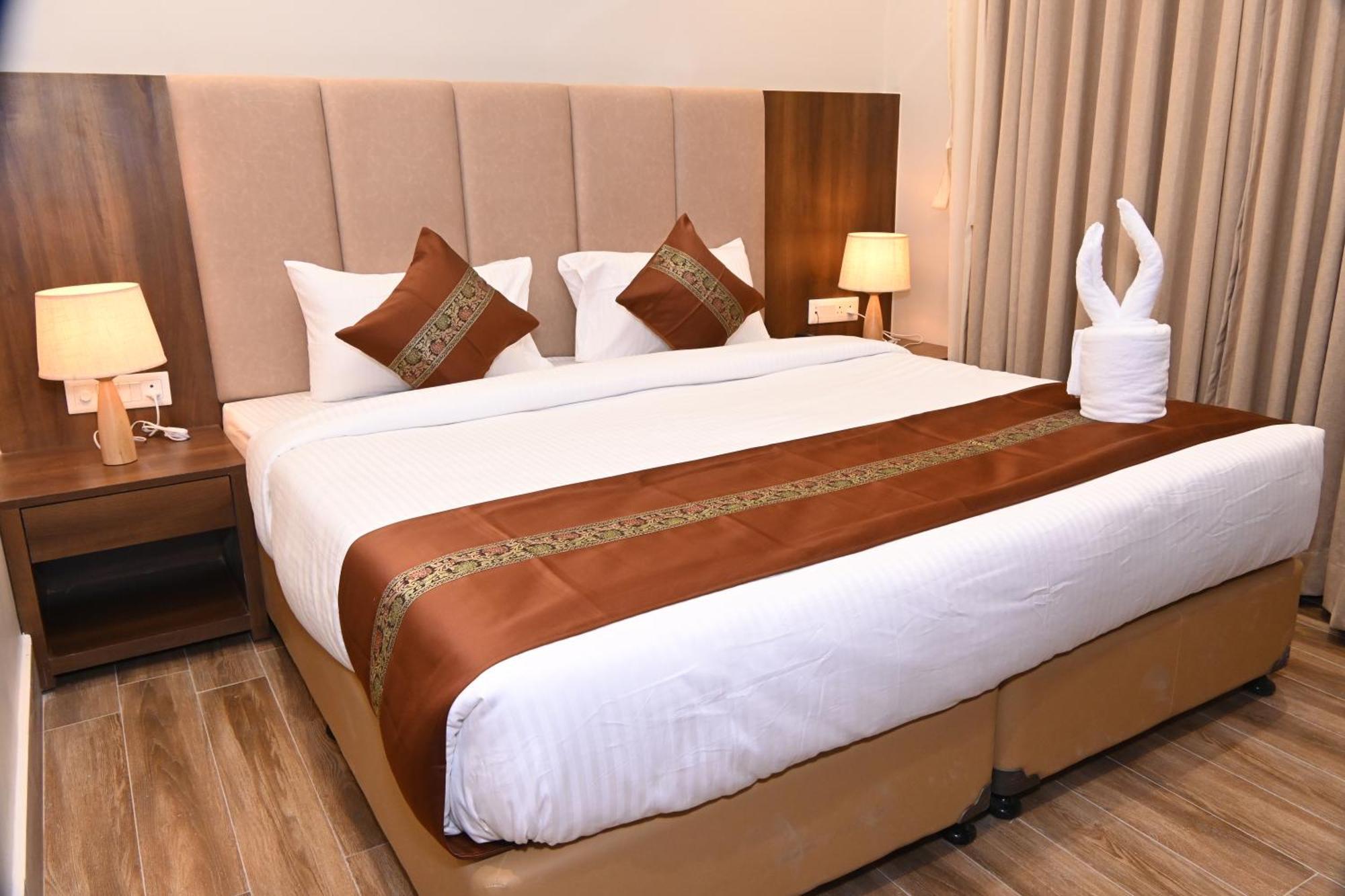 The Rising Banaras Hotel 3*